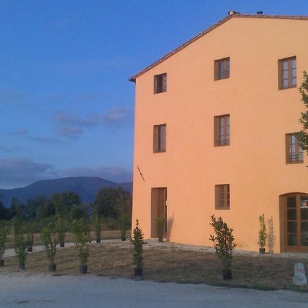 Hostal Badia Altopascio Bagian luar foto